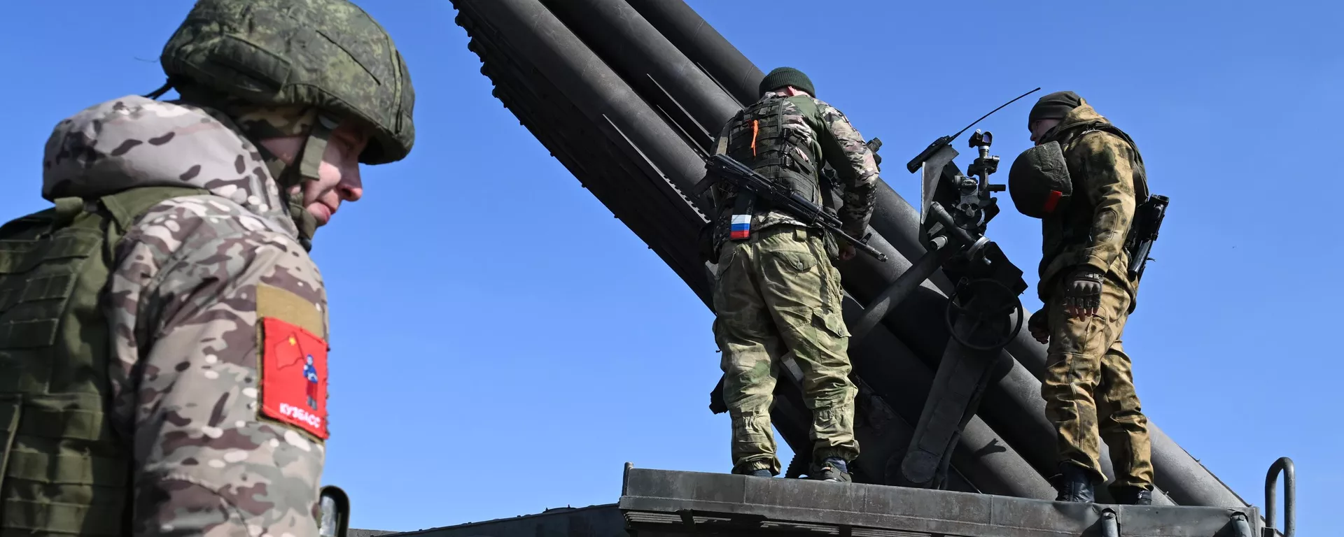 Боевая работа артдивизиона ЦВО на Авдеевском направлении - Sputnik Тоҷикистон, 1920, 10.03.2024