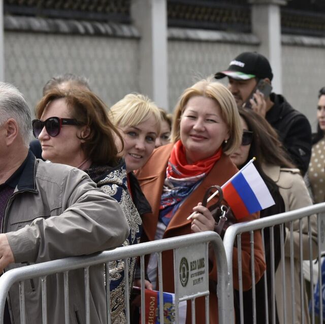 Dumbasiz qizlarning fotosuratlari