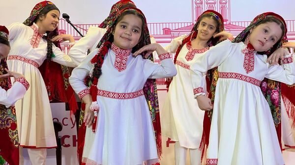 Межнациональный праздник весны и благоденствия  Навруз. - Sputnik Таджикистан