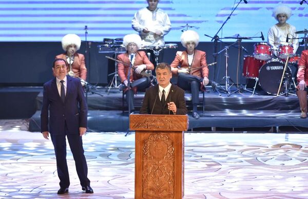 Церемония открытия Дней культуры Туркменистана состоялась в Театре оперы и балета имени Садриддина Айни. - Sputnik Таджикистан