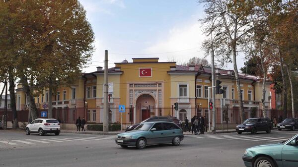 Здание посольства Турции в Душанбе  - Sputnik Таджикистан