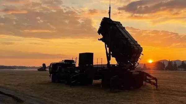 Зенитно ракетный комплекс Patriot  - Sputnik Тоҷикистон