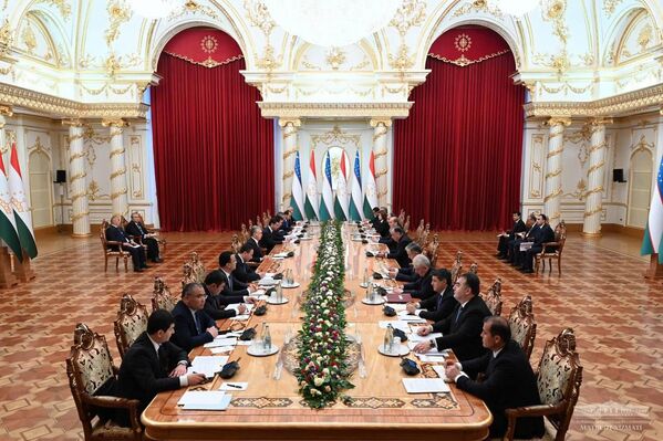 Всего было подписано 28 документов о сотрудничестве. - Sputnik Таджикистан