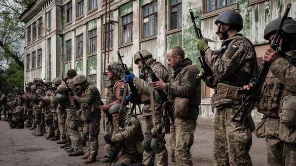 Украинские военные. Архивное фото  - Sputnik Таджикистан
