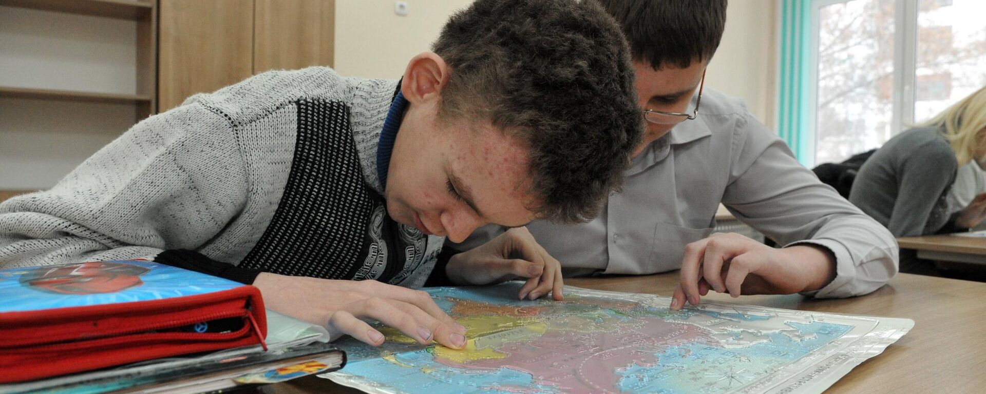 Работа специализированной школы для слепых и слабовидящих детей - Sputnik Таджикистан, 1920, 05.05.2024