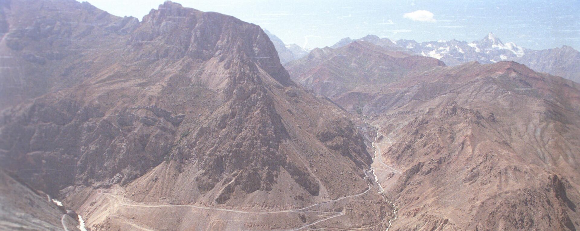 Место для добычи руды в Согдийской области. Архивное фото  - Sputnik Таджикистан, 1920, 31.05.2024