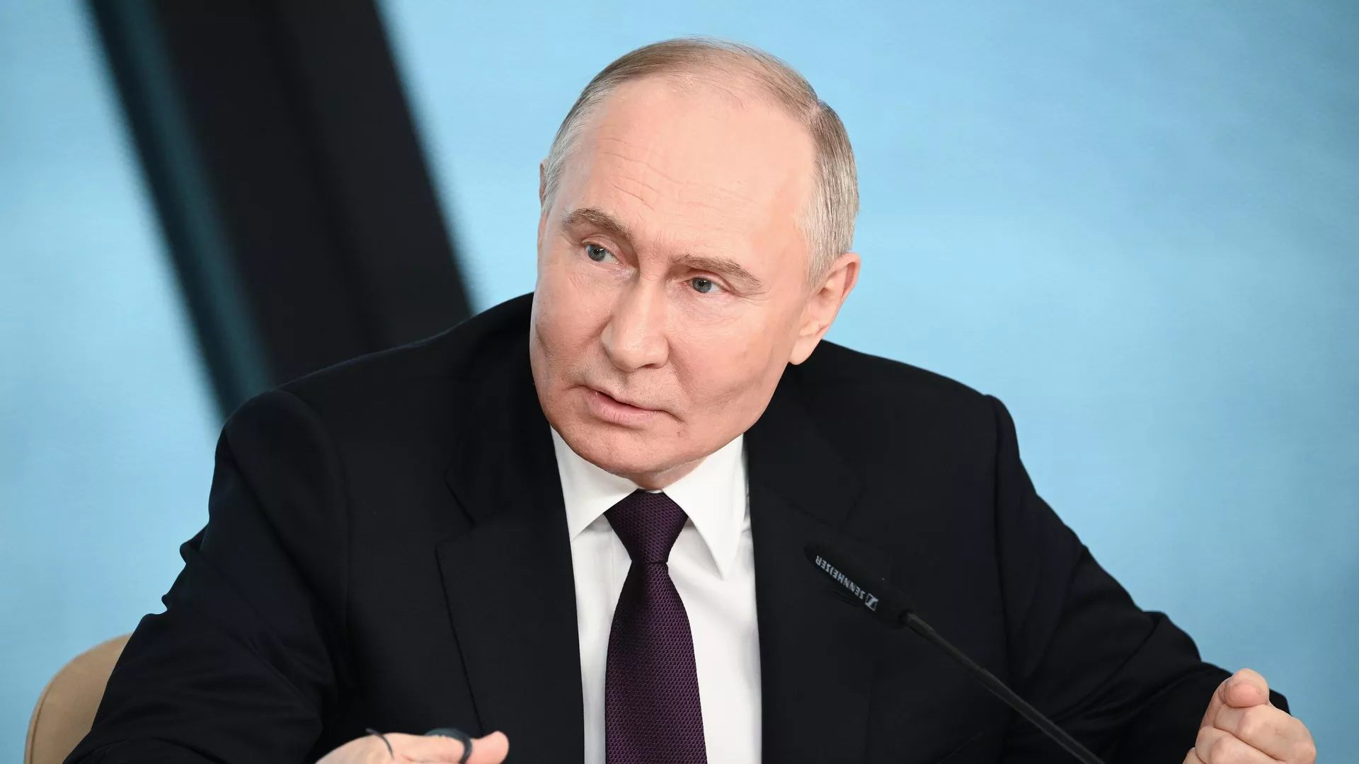 Рабочая поездка президента Владимира Путина в Санкт-Петербург