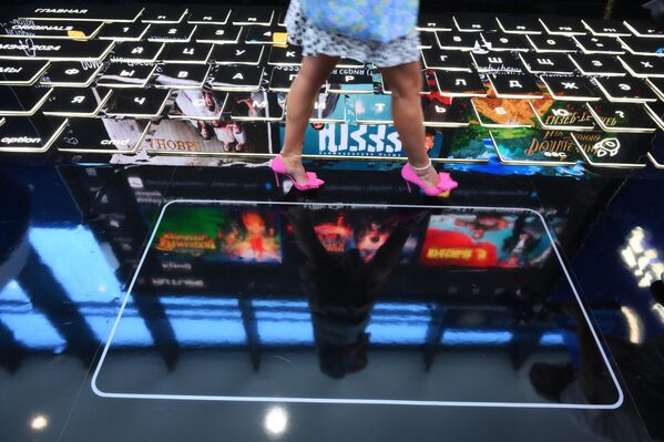 Об участии заявили 18,6 тыс. человек из 139 стран и территорий, включая Россию. - Sputnik Таджикистан