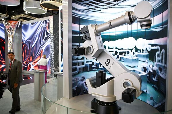 Стенд Челябинской области. - Sputnik Таджикистан