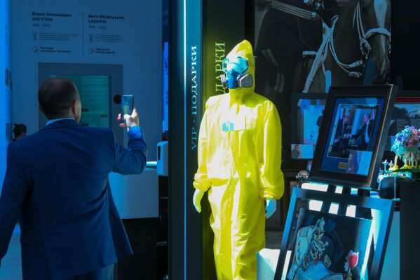 Экспонат на ПМЭФ-2024 - Sputnik Таджикистан