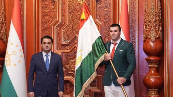 Встреча Рустама Эмомали со спортсменами-участниками Олимпийских игр - Sputnik Таджикистан