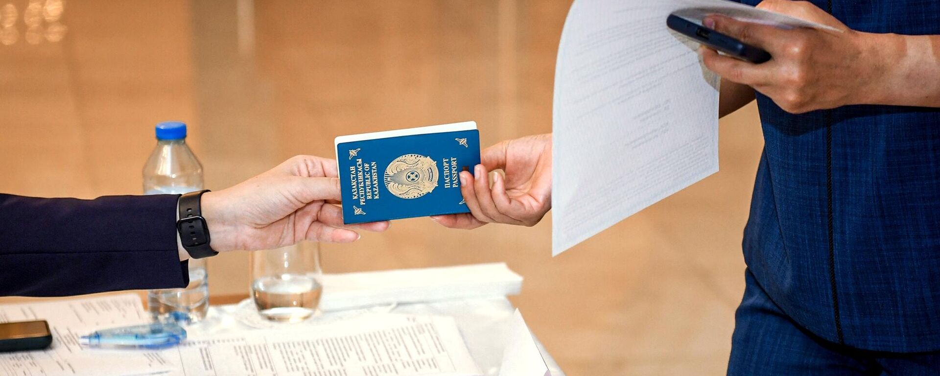 Референдум по поправкам в конституцию Казахстана - Sputnik Таджикистан, 1920, 23.02.2026