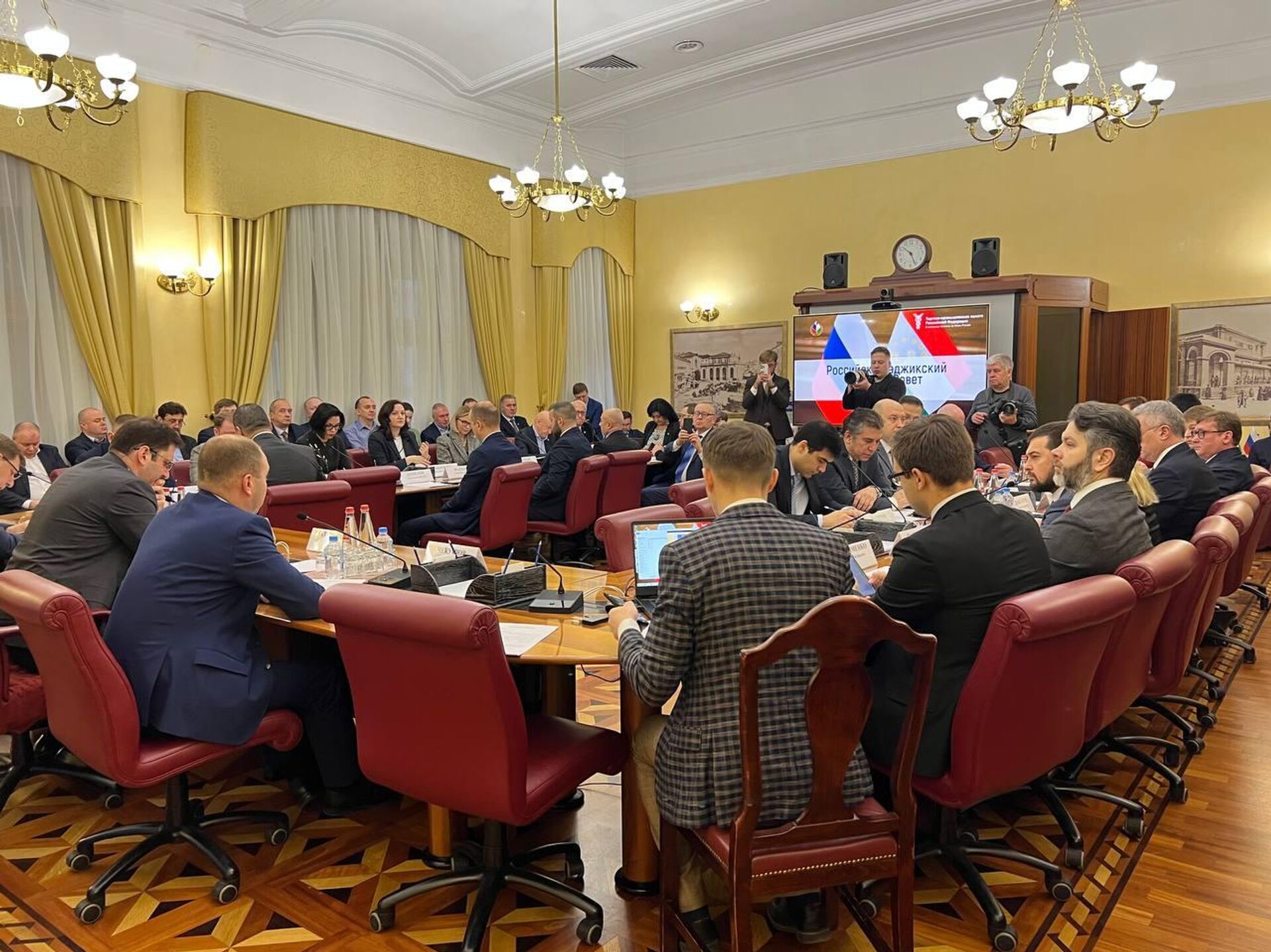 Российско-Таджикский деловой совет - Sputnik Таджикистан, 1920, 12.12.2024