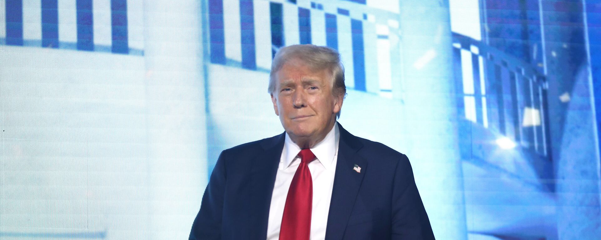 47-й президент США Дональд Трамп - Sputnik Таджикистан, 1920, 16.02.2025