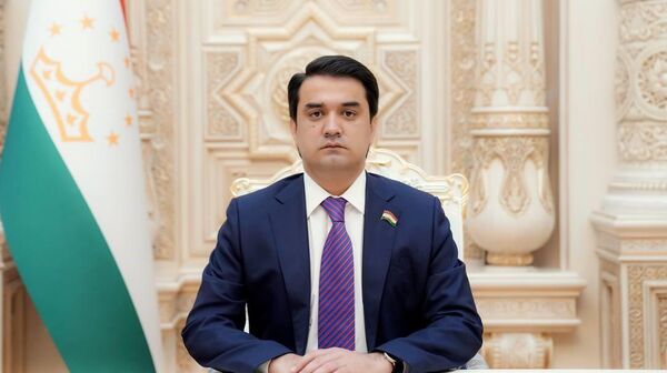 Рустам Эмомали - Sputnik Тоҷикистон