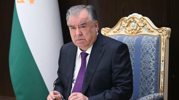 Эмомали Рахмон - Sputnik Тоҷикистон