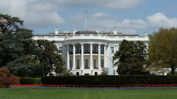 Здание Белого дома в Вашингтоне, США - Sputnik Тоҷикистон