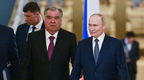 Встреча президента Владимира Путина с президентом Таджикистана Эмомали Рахмоном - Sputnik Тоҷикистон