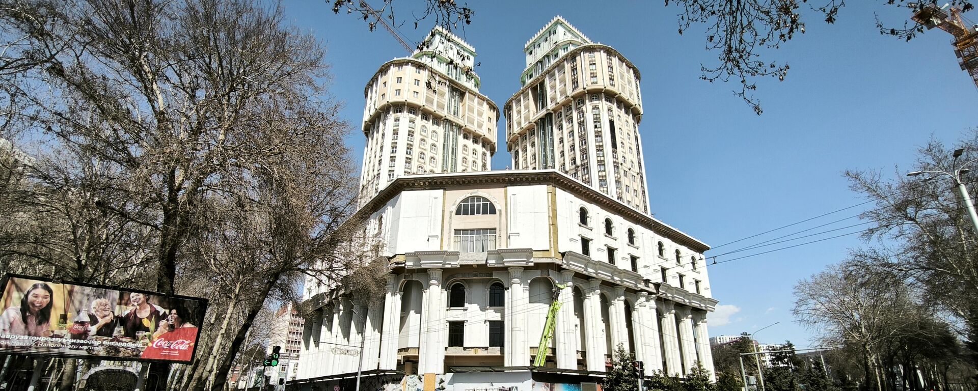 Здание Нацбанка в Душанбе - Sputnik Таджикистан, 1920, 30.04.2025