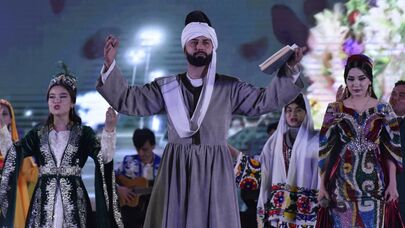 Концерт и фейерверк на площади Истиклол в честь Навруза