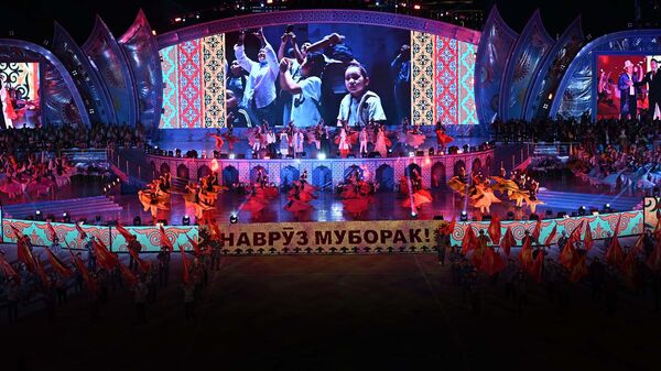 В Худжанде широко встретили Навруз - Sputnik Таджикистан