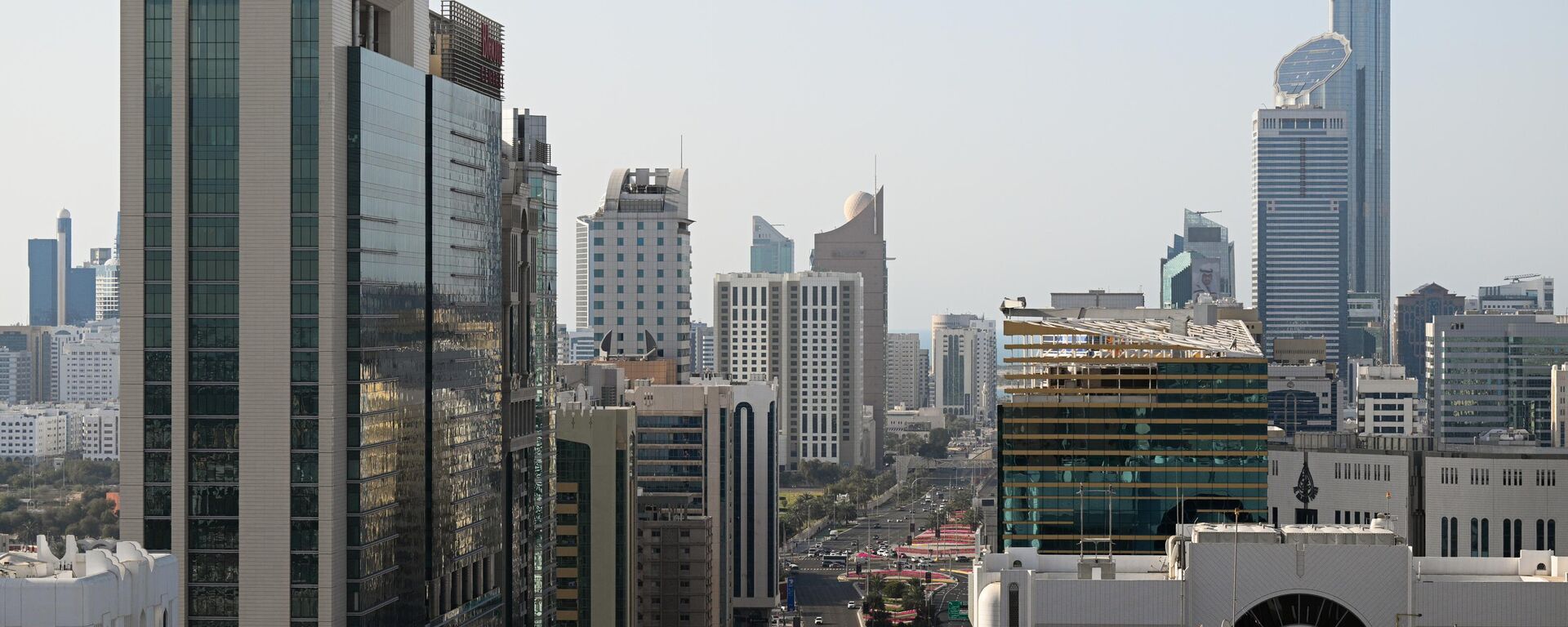 Города мира. Абу-Даби - Sputnik Таджикистан, 1920, 07.11.2025