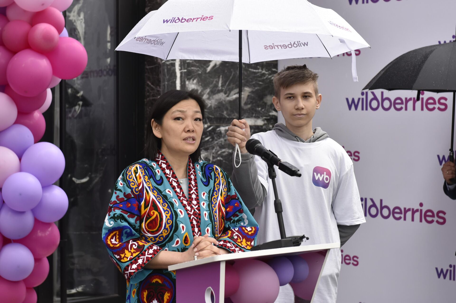 В Душанбе открылся первый пункт Wildberries - Sputnik Таджикистан, 1920, 19.04.2025