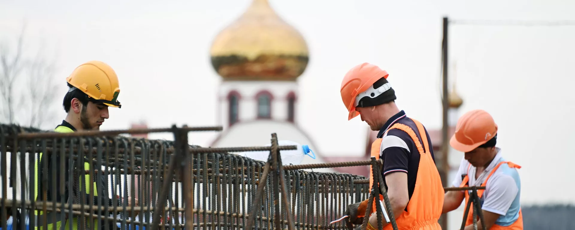 Строительство участка скоростного диаметра от МКАД до трассы Солнцево-Бутово-Варшавское шоссе - Sputnik Тоҷикистон, 1920, 22.04.2025