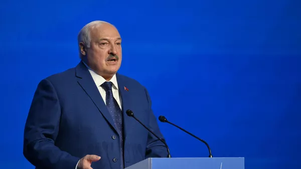 Президент Белоруссии Александр Лукашенко. Архивное фото - Sputnik Тоҷикистон