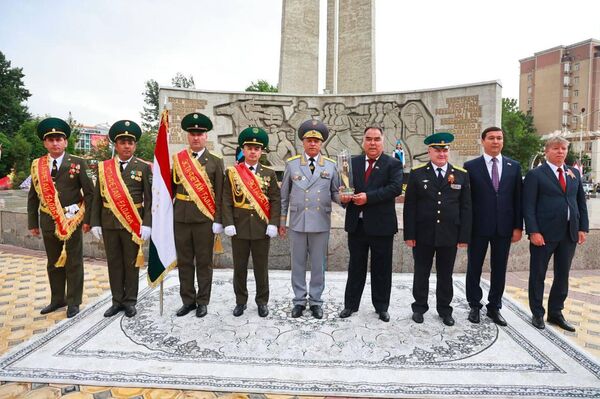 В Согде отметили 80-летие Дня Победы - Sputnik Тоҷикистон