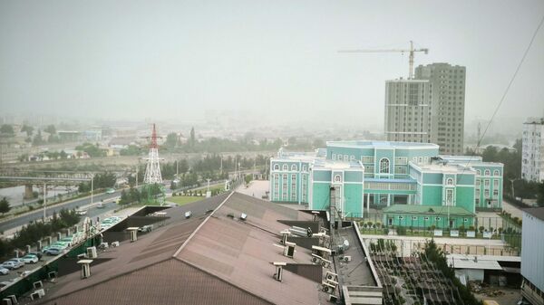 Пыльная буря в Душанбе  - Sputnik Тоҷикистон