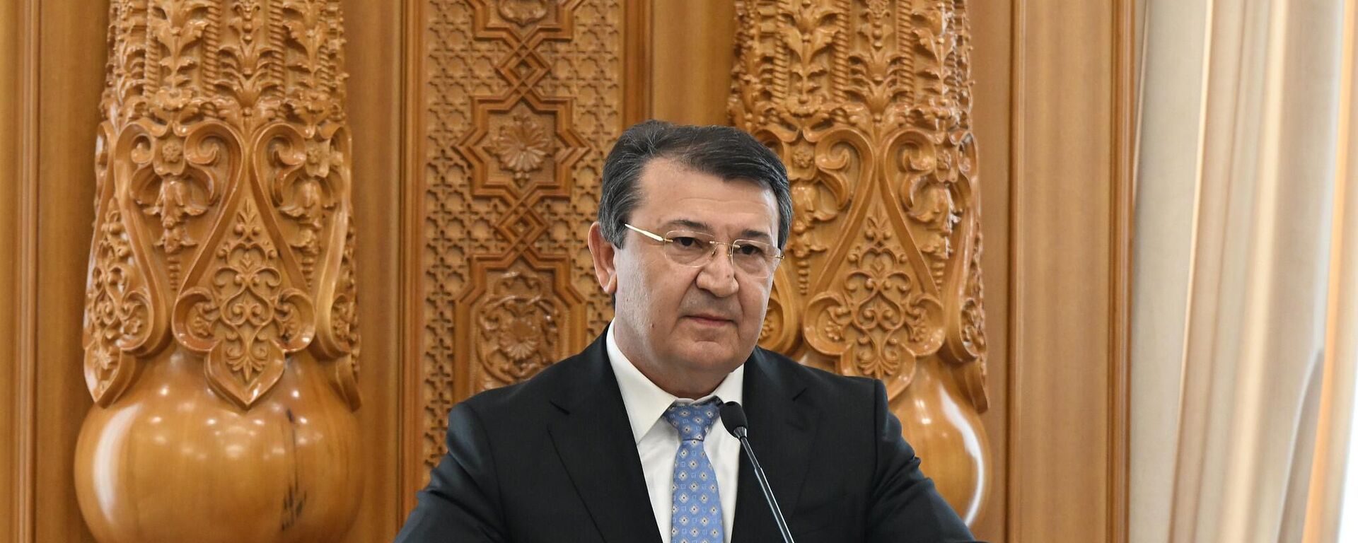 Джамолиддин Абдуллозода, министр здравоохранения Таджикистана  - Sputnik Тоҷикистон, 1920, 14.01.2026