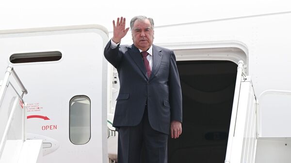 Президент Таджикистана Эмомали Рахмон - Sputnik Тоҷикистон