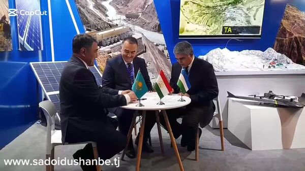 Таджикистан, Узбекистан и Казахстан подписали трехсторонний протокол о согласовании графика эксплуатации водохранилища Таджикское море на лето 2025 года, сообщает пресс-служба Минэнерго РТ - Sputnik Таджикистан