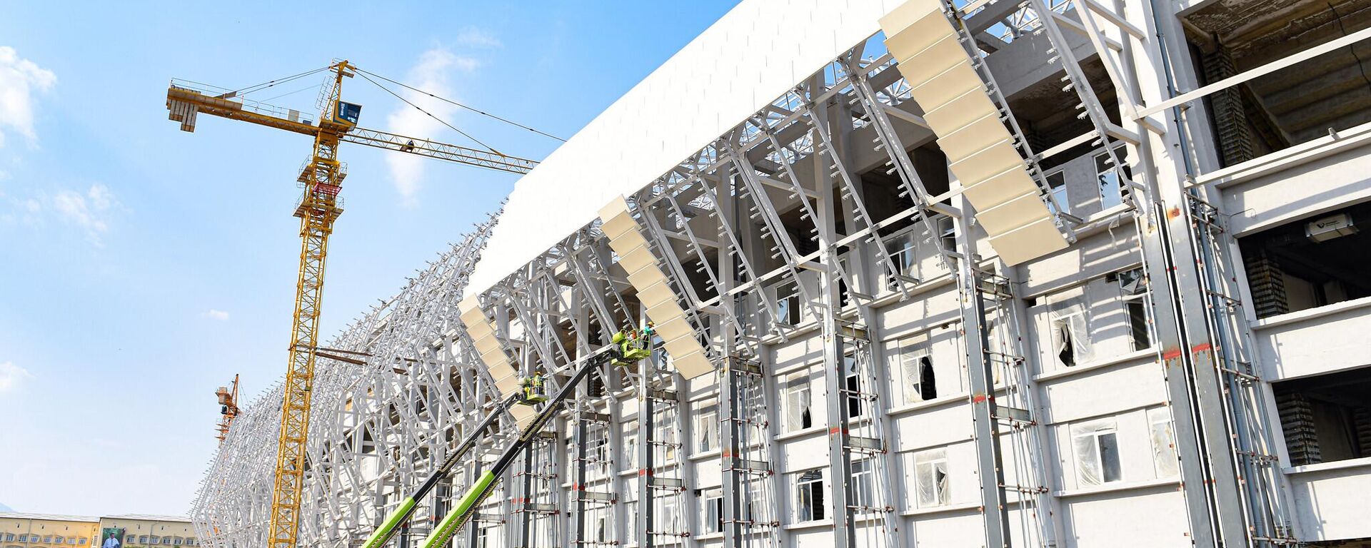 Строительство национального стадиона Таджикистана в Душанбе. Иллюстративное фото - Sputnik Таджикистан, 1920, 29.01.2026