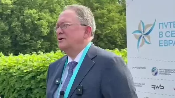 Саёҳат ба қалби Авруосиё на танҳо робитаҳои тиҷоратӣ, балки робитаҳои фарҳангии Русия ва Осиёи Марказиро таҳким бахшидааст, гуфт Дмитрий Курочкин, ноиби президенти Палатаи савдо ва саноати Русия ба @Sputnik_Tajikistan - Sputnik Тоҷикистон