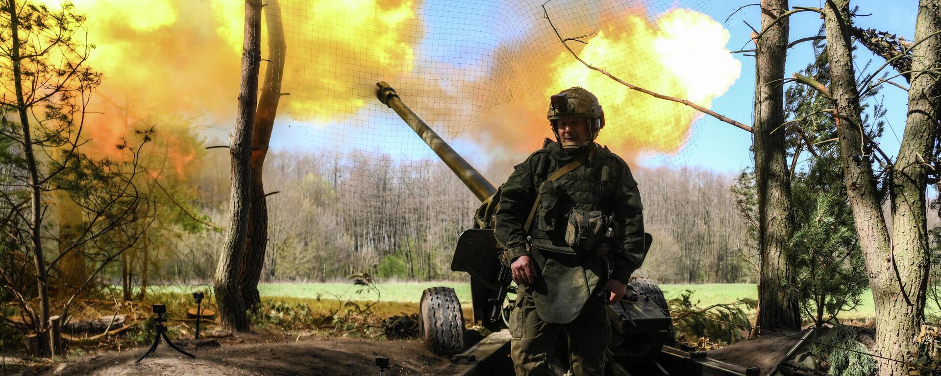 Артиллеристы 30-го мотострелкового полка группировки войск Север - Sputnik Таджикистан, 1920, 22.06.2025