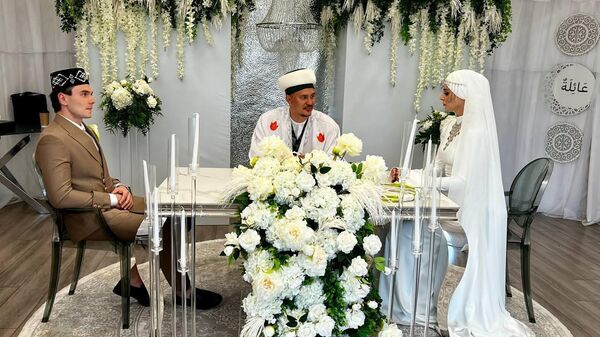 ‍‍ Никах-центр Махаббат появился в Уфе, сообщил глава администрации города Ратмир Мавлиев - Sputnik Таджикистан