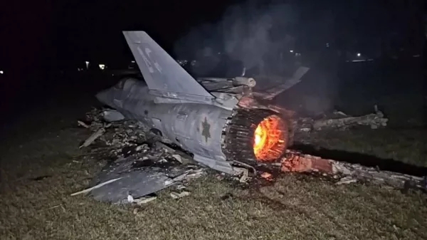 Хабаргузории Меҳр нахустин аксҳои як ҳавопаймои ҷангии F-35-и неруҳои ҳавоии Исроил дар Эронро нашр кард - Sputnik Тоҷикистон