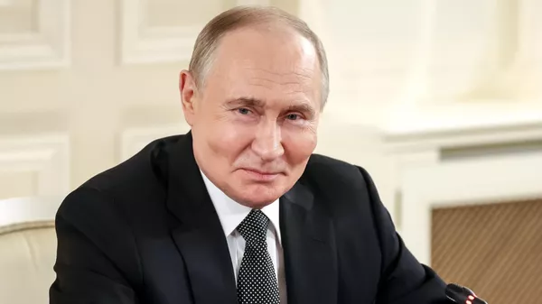 Президент Владимир Путин встретился с руководителями международных информационных агентств  - Sputnik Тоҷикистон