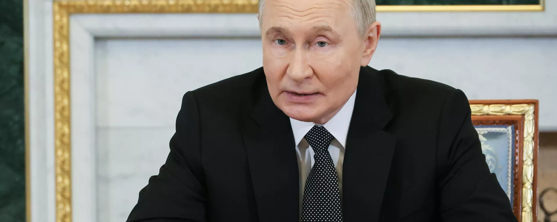 Президент Владимир Путин провел совещание по экономическим вопросам  - Sputnik Тоҷикистон, 1920, 19.06.2025