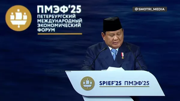 Ҷаҳони якқутбӣ дигар моли таърих аст, гуфт президенти Индонезия Прабово Субианто - Sputnik Тоҷикистон