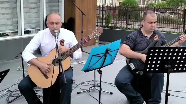 Душанбе дар ёд дорад: сокинони пойтахти Тоҷикистон низ ба ифтихори 84-умин солгарди оғози Ҷанги Бузурги Ватанӣ шамъи хотира даргиронданд, хабар медиҳад хабарнигори @Sputnik_Tajikistan - Sputnik Тоҷикистон