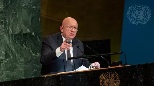 Постоянный представитель РФ при ООН Василий Небензя на заседании Совета Безопасности ООН в штаб-квартире ООН в Нью-Йорке. - Sputnik Тоҷикистон