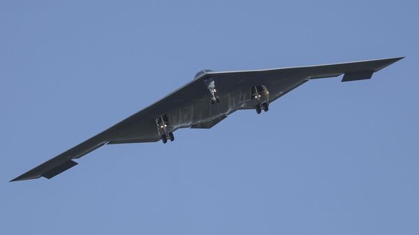 Бомбардировщик B-2 Spirit. Иллюстративное фото - Sputnik Таджикистан