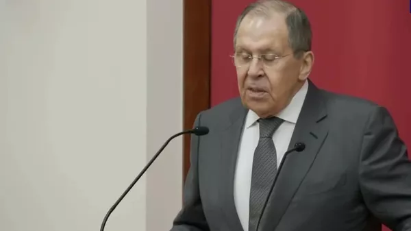 Барои Украина бидуни шартҳои иловагӣ, ки қаблан Зеленский қатъиян рад карда буд, оташбасро зорӣ мекунанд гуфт, Сергей Лавров - Sputnik Тоҷикистон