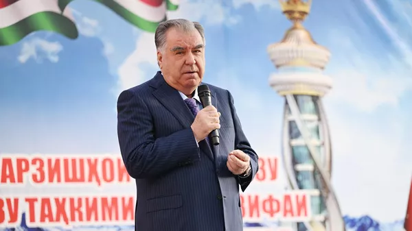 Рабочий визит Эмомали Рахмона в Горно-Бадахшанскую автономную область  - Sputnik Тоҷикистон
