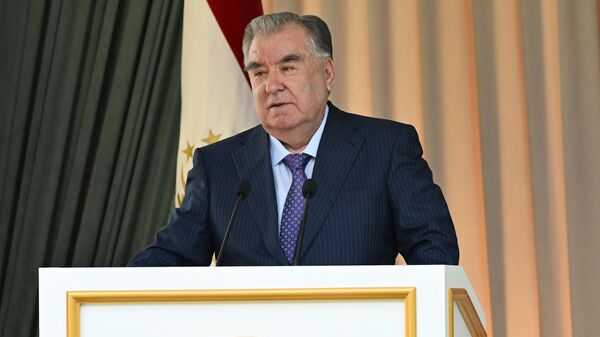 Президент Республики Таджикистан Эмомали Рахмон - Sputnik Таджикистан