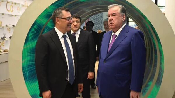 Выставка товаров Таджикистана и Кыргызстана прошла в выставочном центре ЭКСПО в Душанбе - Sputnik Таджикистан