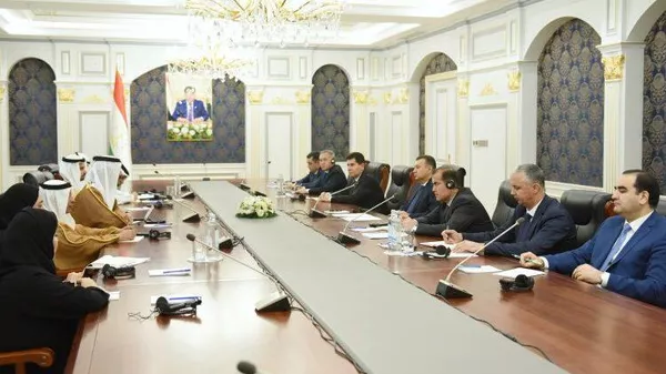 Ба роҳ мондани парвозҳои иловагӣ байни пойтахтҳои Тоҷикистону АМА баррасӣ шуд - Sputnik Тоҷикистон